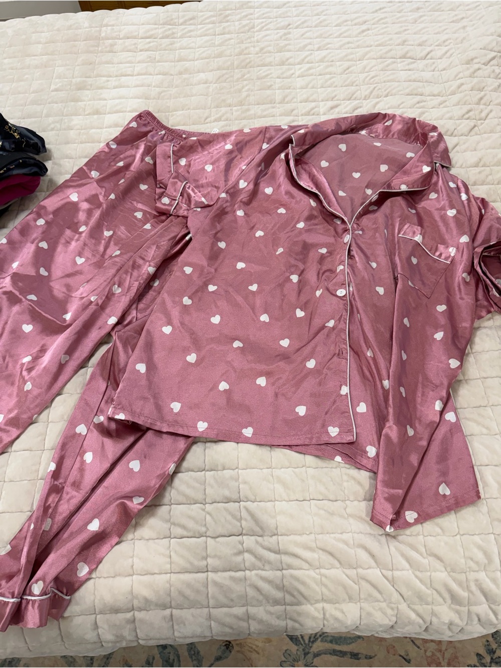 Women’s Pink Heart Satin Pajama Set